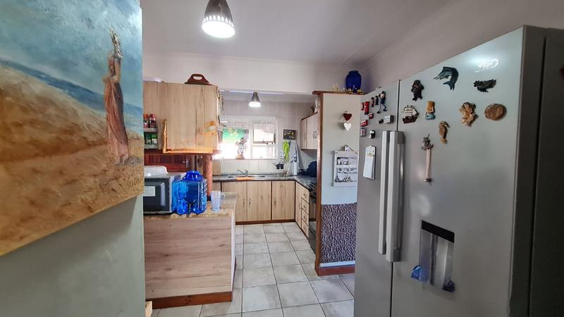 3 Bedroom Property for Sale in Dana Bay Western Cape